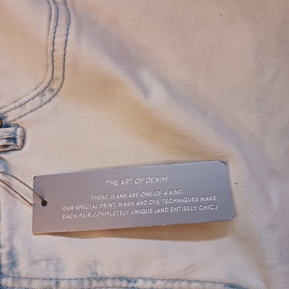 NWT CHICO'S *So Slimming * Jeggings , Sz 2.5 (14- Long) Faded Off-white Blue - Picture 6 of 13